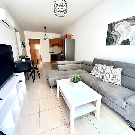 Apartment Mackenzie 11 Larnaka